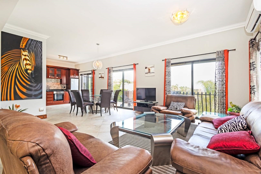 13 Bedroom Property for Sale in Plattekloof Western Cape